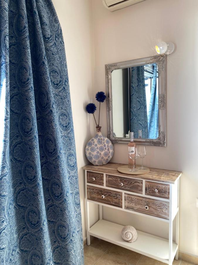 Roxa Seaview Apartment Agios Leon Bagian luar foto