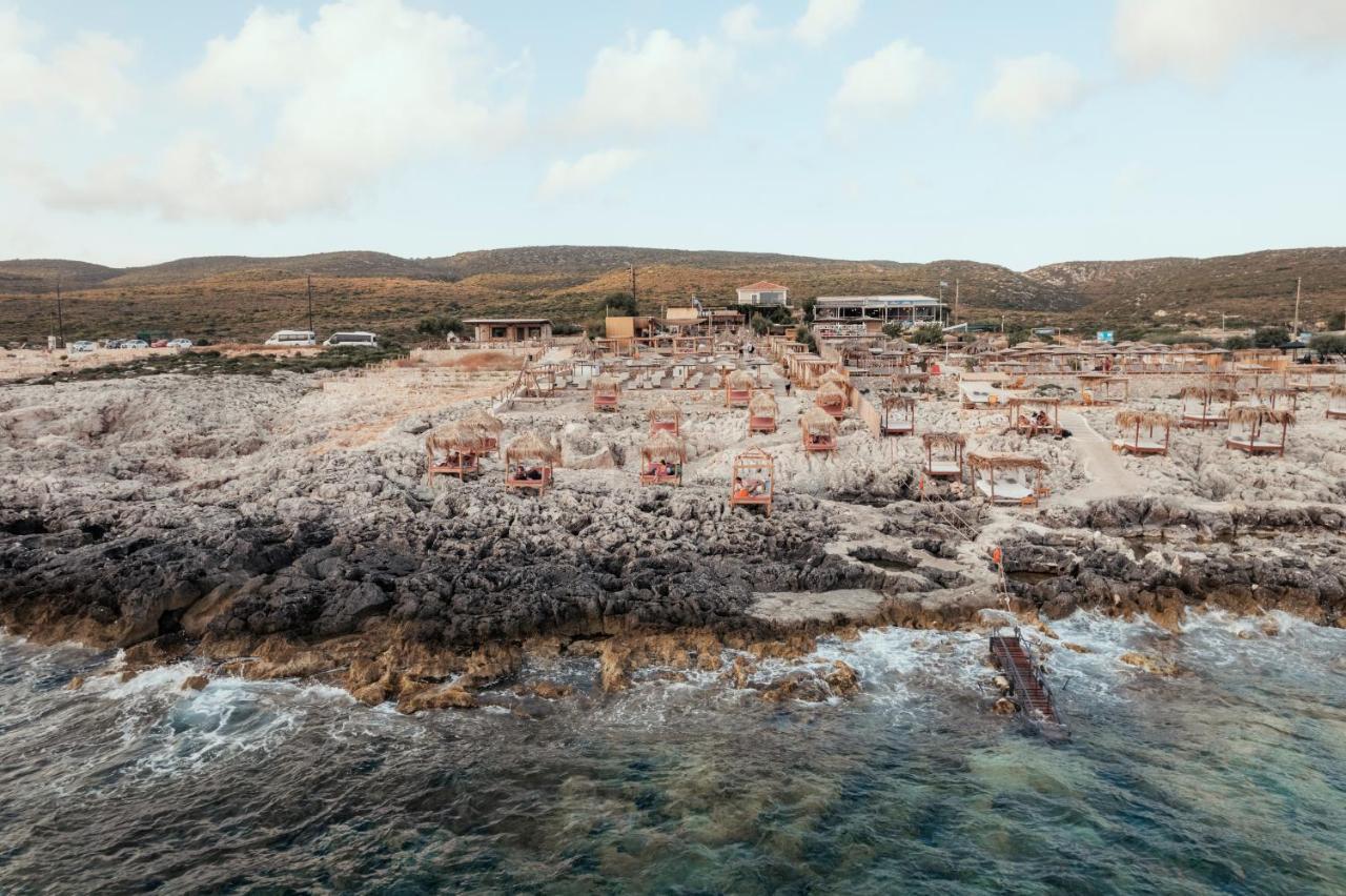 Roxa Seaview Apartment Agios Leon Bagian luar foto
