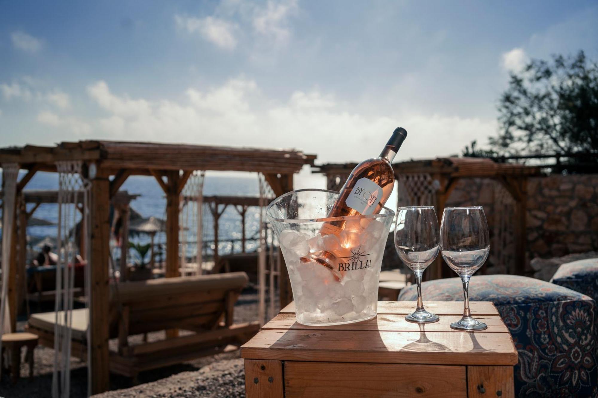 Roxa Seaview Apartment Agios Leon Bagian luar foto